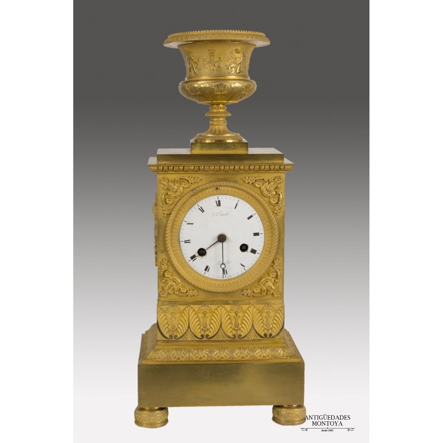 Table clock, Imperio style, S. XIX.