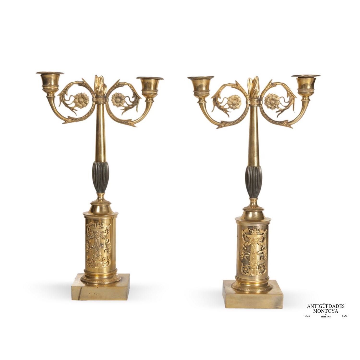 Pareja de candelabros estilo Imperio, S. XIX.