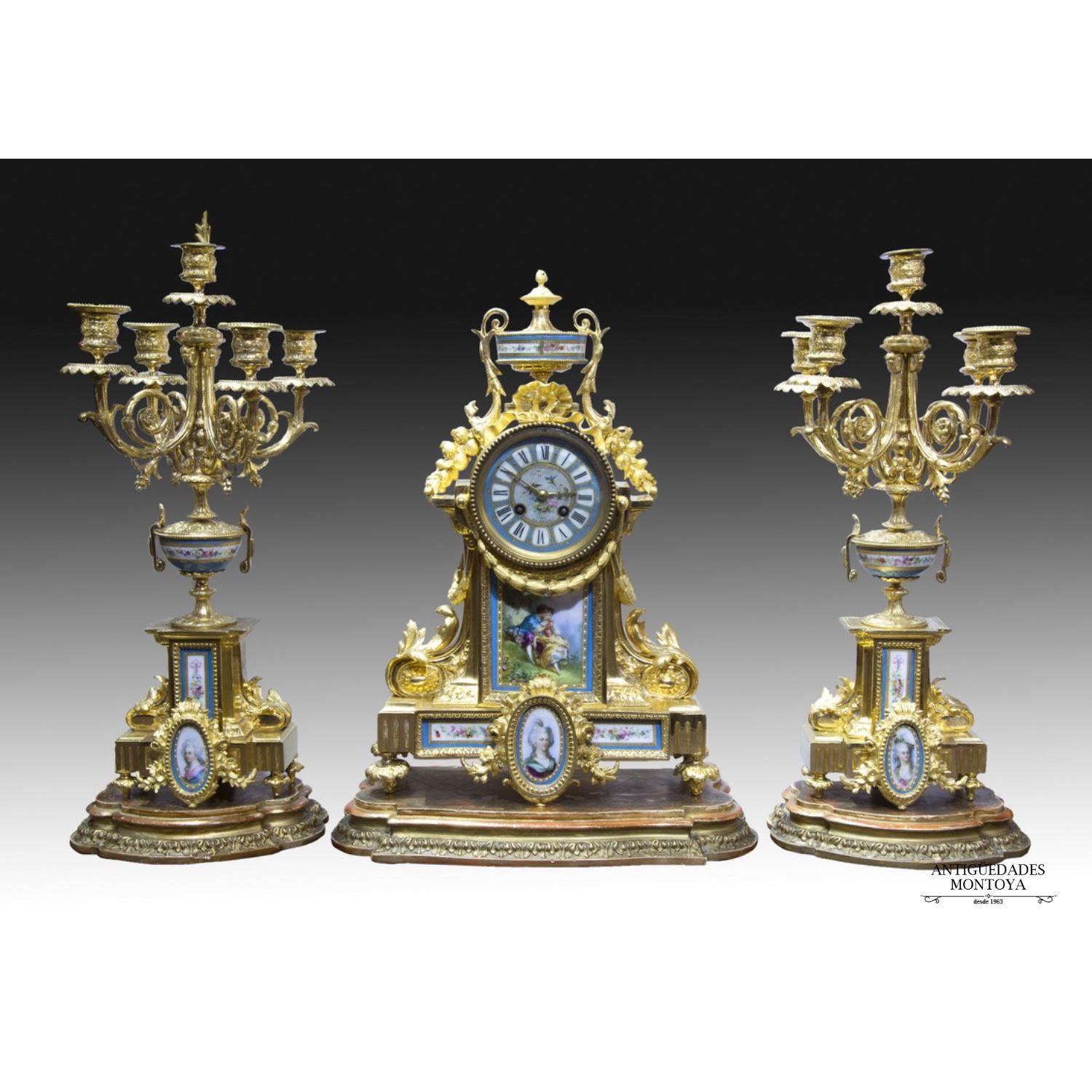 Table clock with garnish, France, S. XIX ...