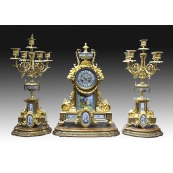 Reloj de sobremesa con guarnición, Francia, S. XIX... · ref.: ID.442