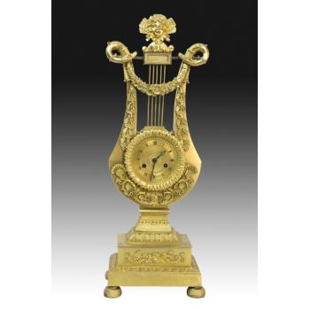 Clock of lyre, S. XVIII. · ref.: AM0002624