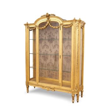 Vitrina estilo Luis XVI,S.  XIX. · ref.: ID.552