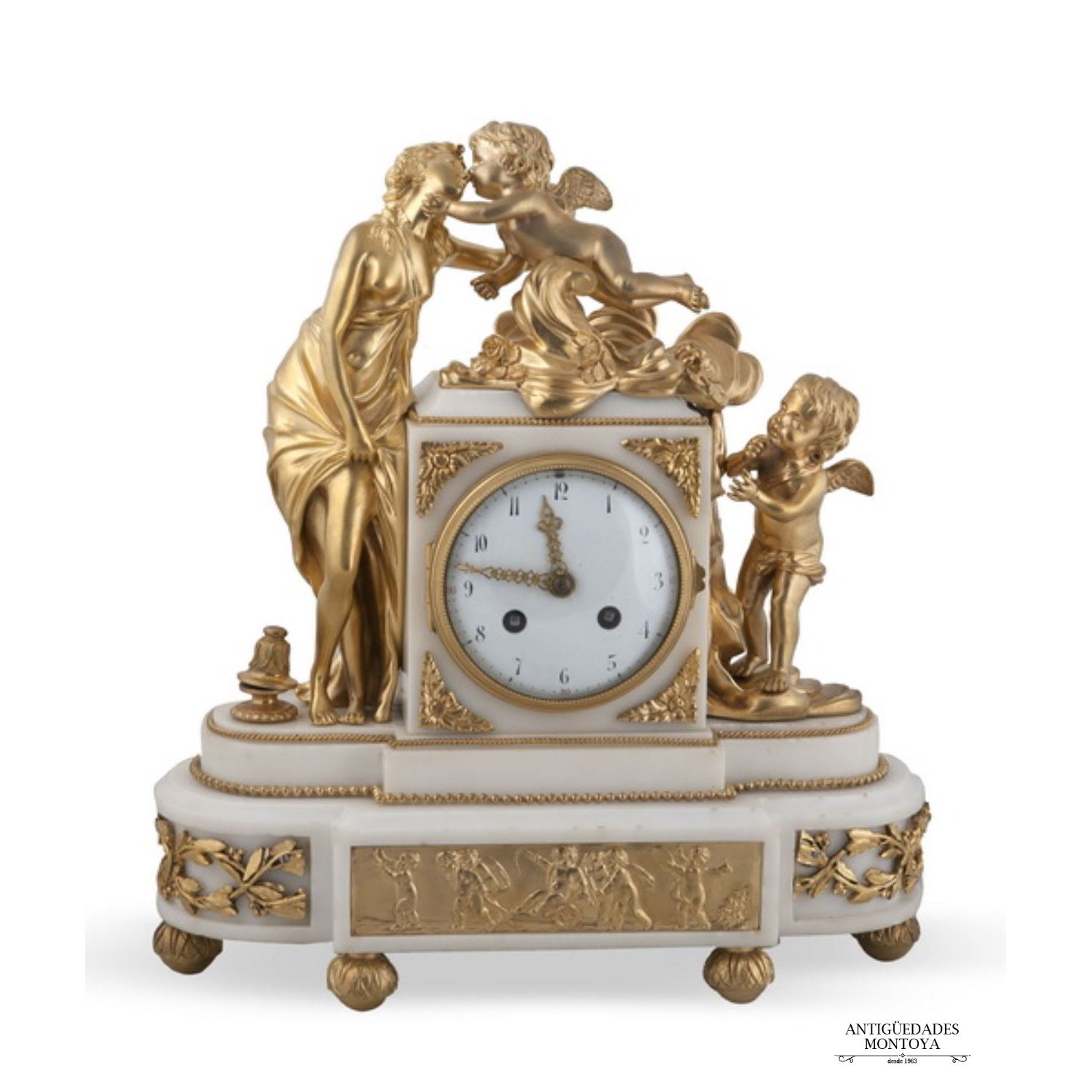 Reloj de sobremesa, estilo Luis XVI,  S. XIX.