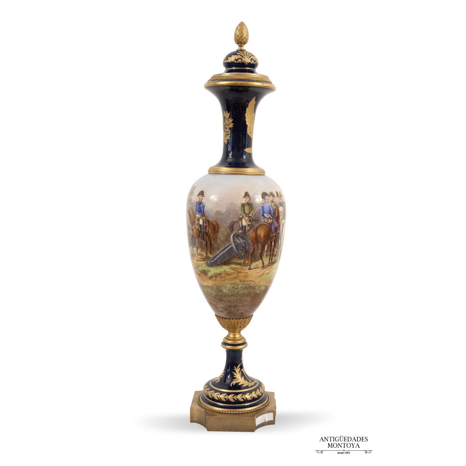 Vase Sevres, finals, 19th century.