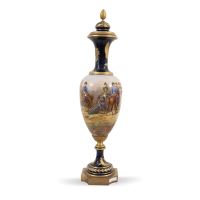 Vase Sevres, finals, 19th century. · Ref.: ID.657