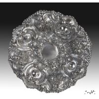 Portuguese silver embossed tray xix · Ref.: AM-0002873